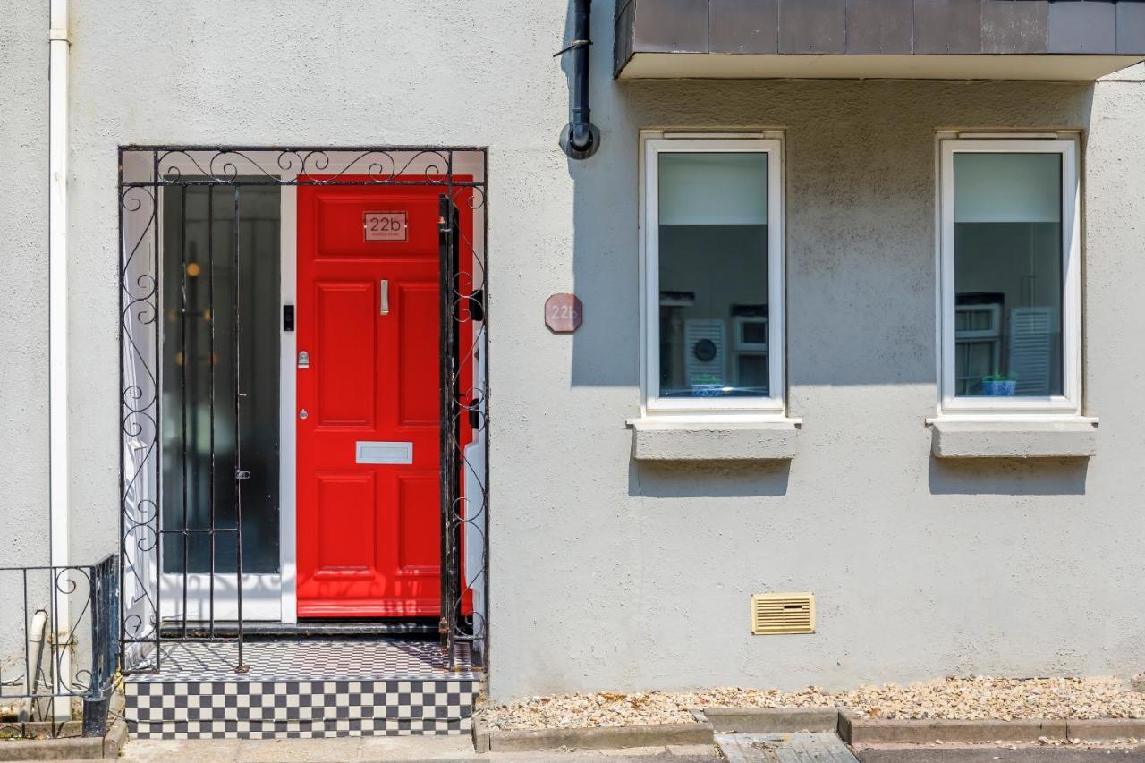 Beachside Retreat 2-Bedroom Gem With Free Private Parking & Outdoor Space Brighton Exteriör bild